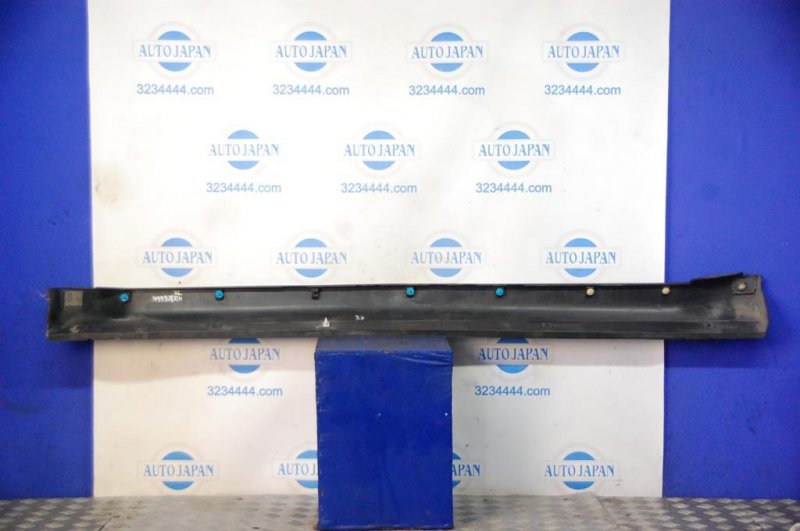 Накладка порога наружная левая MITSUBISHI OUTLANDER XL 05-13