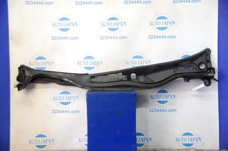 Пластик под лобовое стекло / Жабо LEXUS GS350 GS300 05-11 55708-30100 Б/У