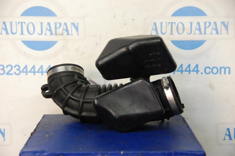 Патрубок воздушного фильтра SUZUKI KIZASHI 09-14