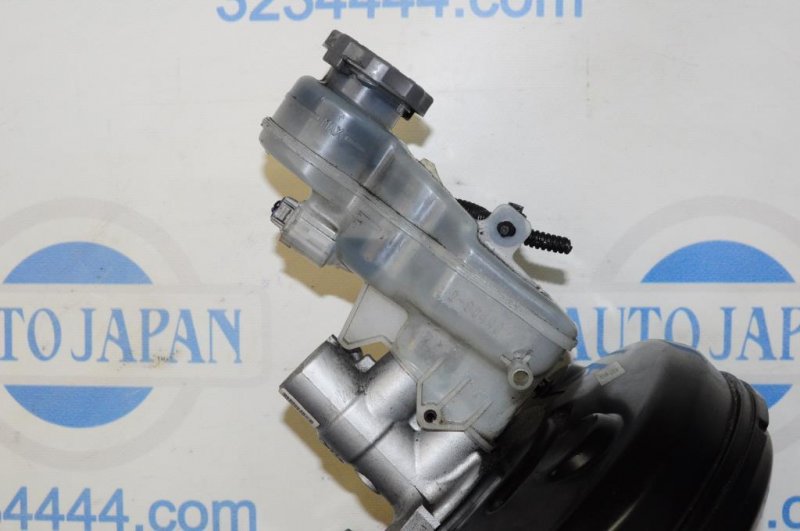 Главный тормозной цилиндр SUZUKI KIZASHI 09-14 Б/У