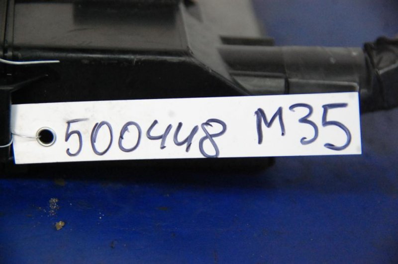 Блок предохранителей моторный отсек INFINITI M35/M45 04-10