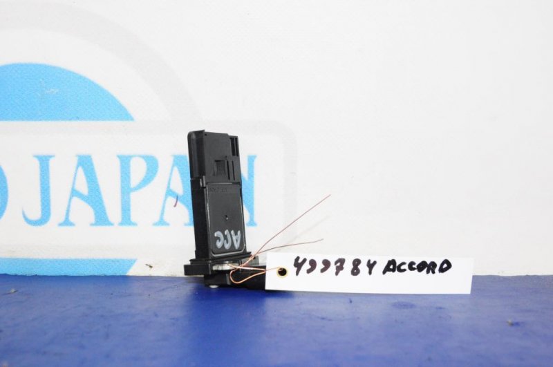 Запчасть расходомер воздуха HONDA ACCORD COUPE 07-12 37980-RNA-A01 Б/У Расходомер воздуха HONDA ACCORD COUPE 07-12 37980-RNA-A01 Б/У