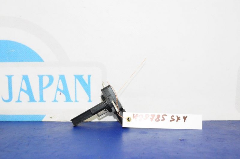 Расходомер воздуха SUZUKI SX4 06-13 13800-80J00 Б/У