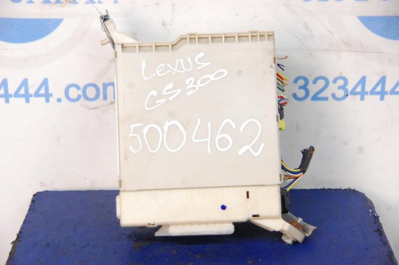 Блок предохранителей моторный отсек LEXUS GS350 GS300 05-11 82730-30272 Б/У