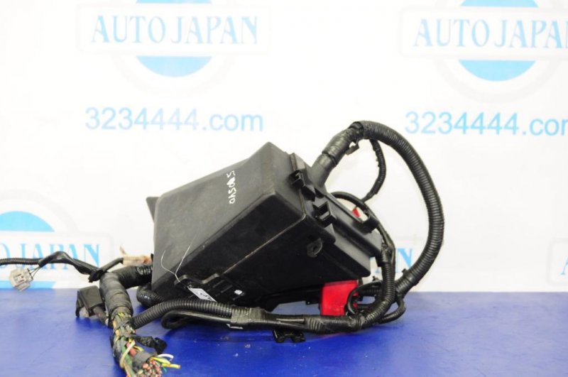 Запчасть блок предохранителей моторный отсек SUBARU OUTBACK 09-14 BR 82241AG01C Б/У Блок предохранителей моторный отсек SUBARU OUTBACK 09-14 BR 82241AG01C Б/У