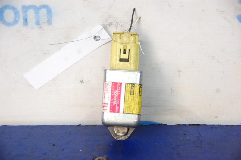 Запчасть датчик удара TOYOTA PRIUS - 20 03-11 89860-47040 Б/У Датчик удара TOYOTA PRIUS - 20 03-11 89860-47040 Б/У