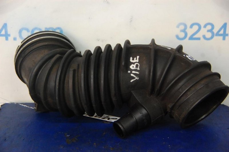 Запчасть патрубок воздушного фильтра TOYOTA MATRIX 02-08 17881-0D120 Б/У Патрубок воздушного фильтра TOYOTA MATRIX 02-08 17881-0D120 Б/У