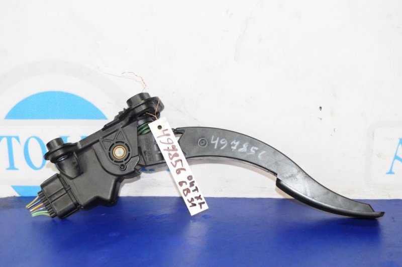 Педаль газа MITSUBISHI OUTLANDER XL 05-13