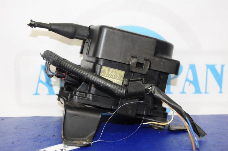 Моторчик привода круиз контроля TOYOTA HIGHLANDER 01-07 88200-48020 Б/У