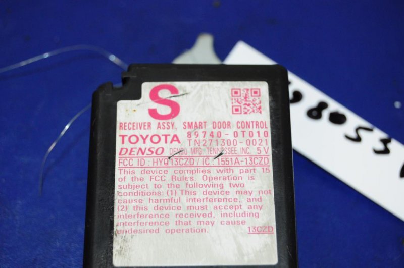 Блок управления центральным замком TOYOTA VENZA 09-16 89740-0T010 Б/У