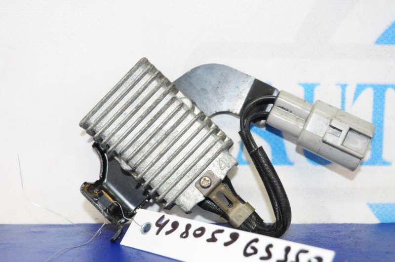 Запчасть блок электронный LEXUS GS350 GS300 05-11 82695-33010 Б/У Блок электронный LEXUS GS350 GS300 05-11 82695-33010 Б/У