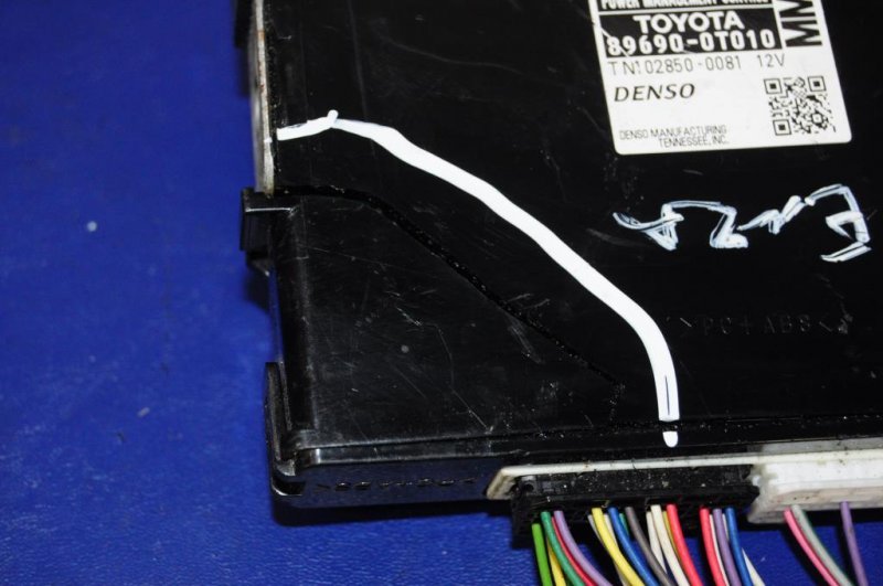 Запчасть блок электронный TOYOTA VENZA 09-16 89690-0T010 Б/У Блок электронный TOYOTA VENZA 09-16 89690-0T010 Б/У