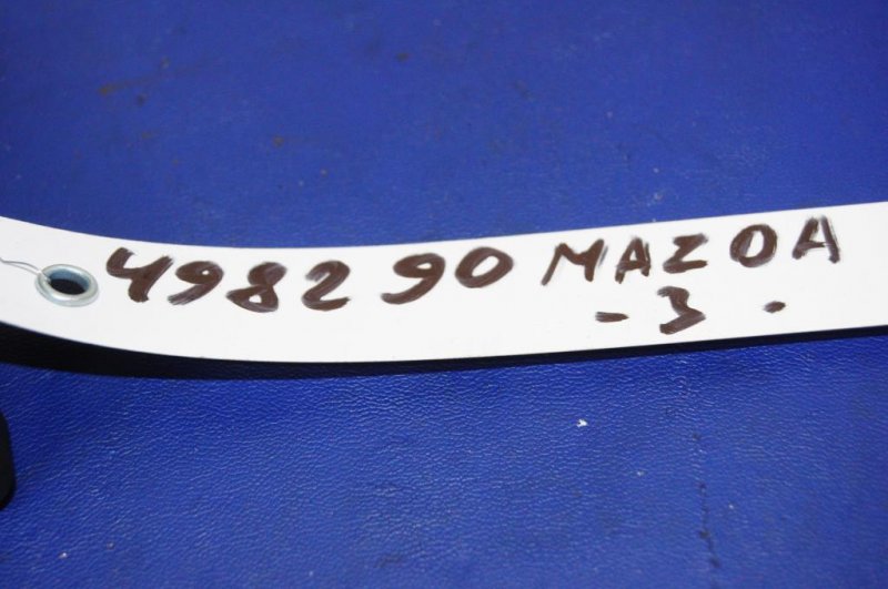 Кнопка аварийной сигнализации MAZDA 3 BK 03-08 Кнопка аварийной сигнализации MAZDA 3 BK 03-08