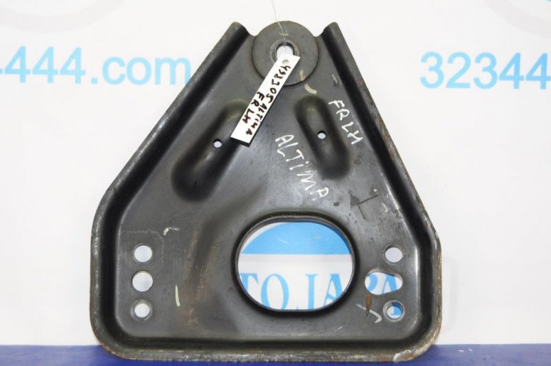 Крепление балки подвески NISSAN ALTIMA L32 07-12 Б/У