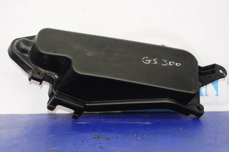 Запчасть крышка блока предохранителей LEXUS GS350 GS300 05-11 82774-30050 Б/У Крышка блока предохранителей LEXUS GS350 GS300 05-11 82774-30050 Б/У