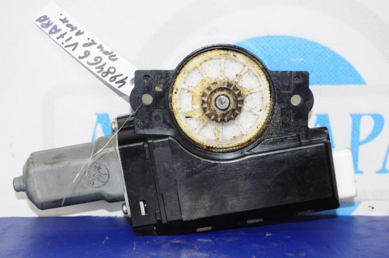 Моторчик люка SUZUKI GRAND VITARA 05-15 78719-65J00 Б/У