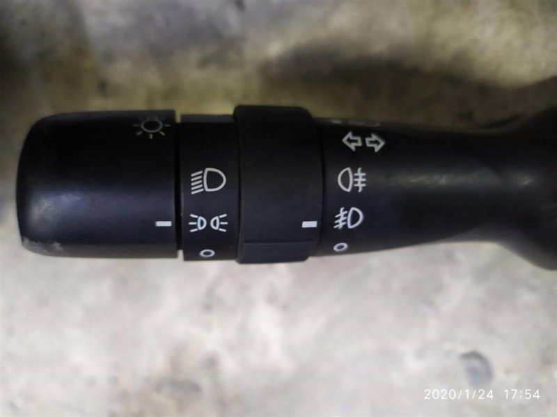 Подрулевой переключатель YARIS 00-05