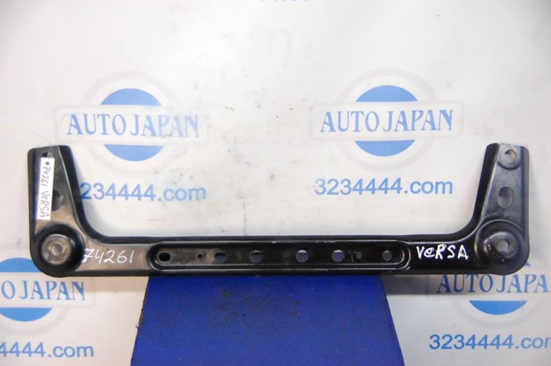 Запчасть крепление балки подвески переднее NISSAN TIIDA/VERSA C11 04-11 Б/У Крепление балки подвески переднее NISSAN TIIDA/VERSA C11 04-11 Б/У