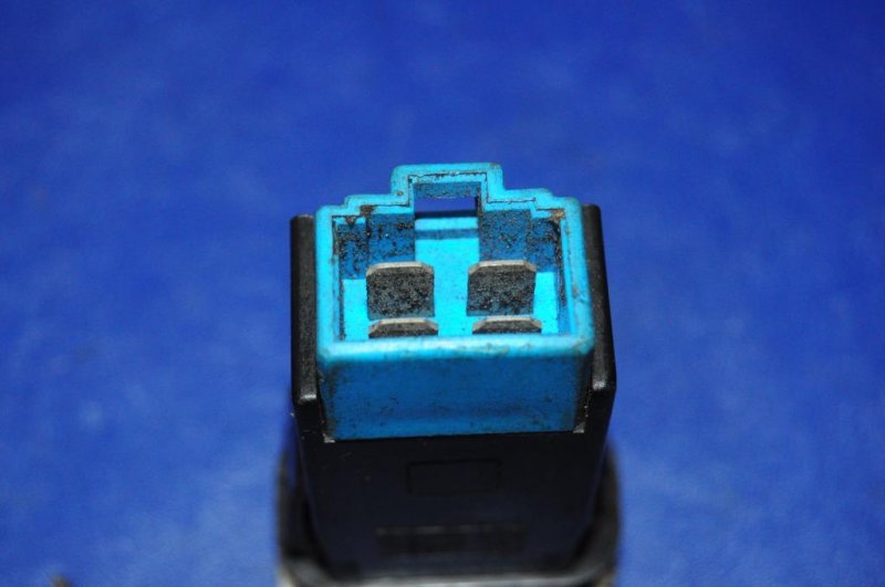 Кнопка обогрева заднего стекла SORENTO BL 02-09