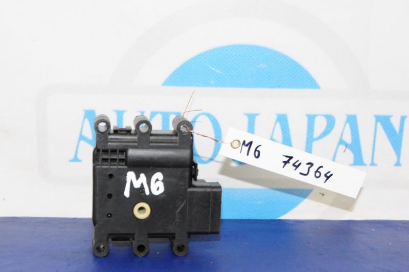 Моторчик заслонки печки MAZDA 6 GG 02-07 Б/У