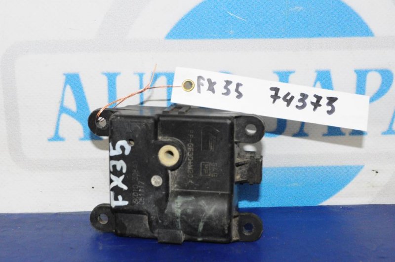 Моторчик заслонки печки INFINITI FX S50 03-08 27732-AM610 Б/У