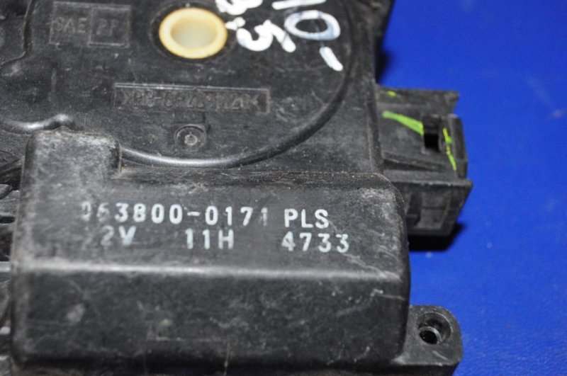 Моторчик заслонки печки TOYOTA CAMRY 40 06-11