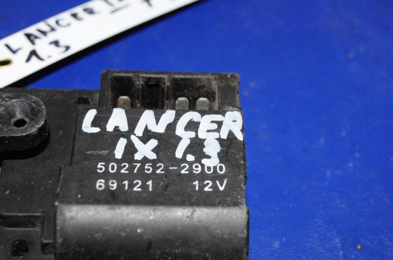 Моторчик заслонки печки MITSUBISHI LANCER IX 9 03-07 502752-2900 Б/У