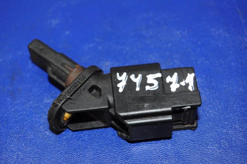 Датчик ABS передний правый MAZDA 3 BK 03-08