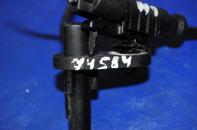 Датчик ABS задний левый G25/G35/G37/Q40 06-14 Датчик ABS задний левый G25/G35/G37/Q40 06-14