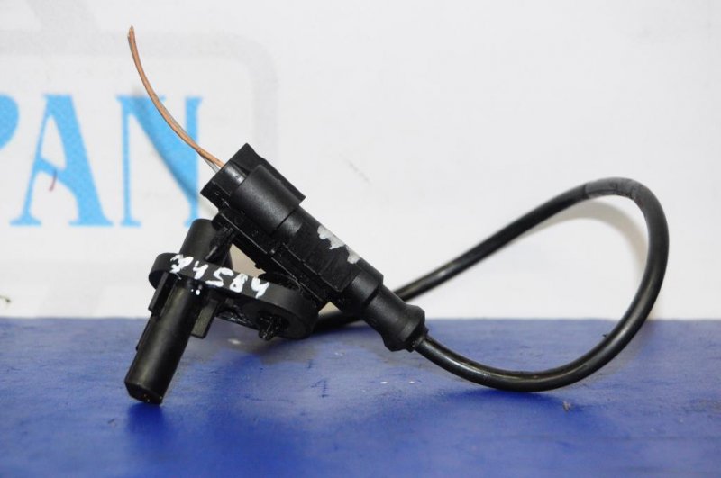 Запчасть датчик abs задний левый INFINITI G25/G35/G37/Q40 06-14 Б/У Датчик ABS задний левый INFINITI G25/G35/G37/Q40 06-14 Б/У