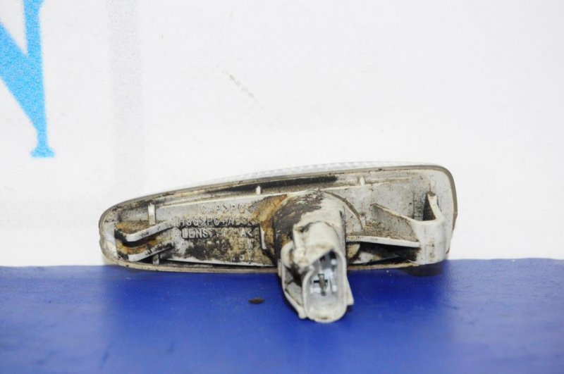 Повторитель поворота в крыло левый MITSUBISHI LANCER X 10 07-15