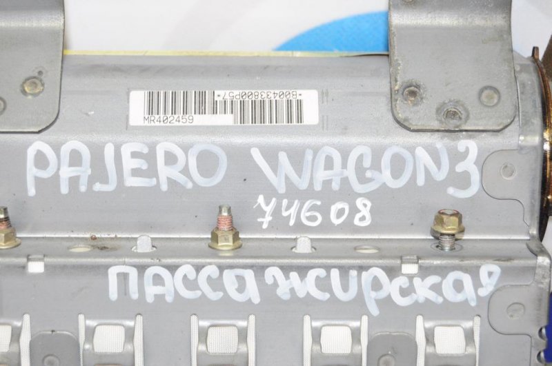 Подушка безопасности пассажира PAJERO 99-06