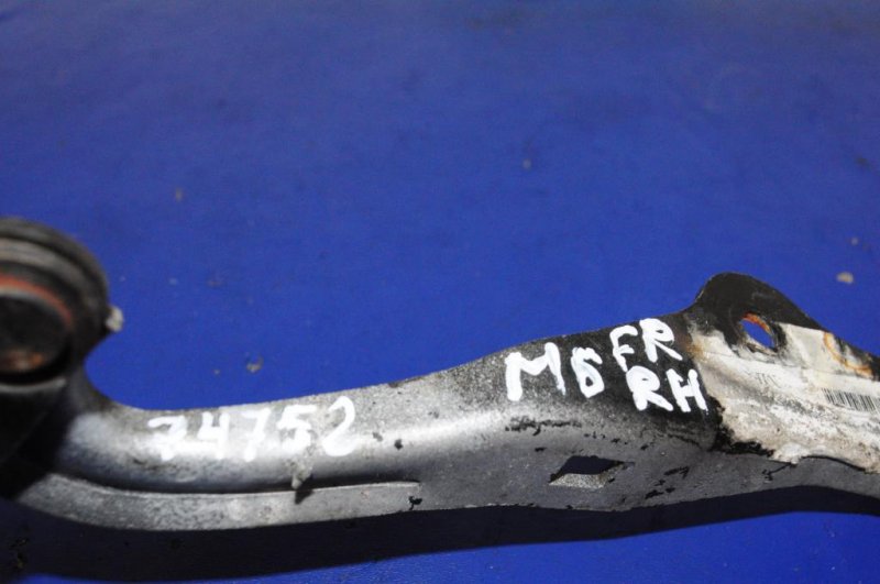 Петля капота правая 6 GG 02-07