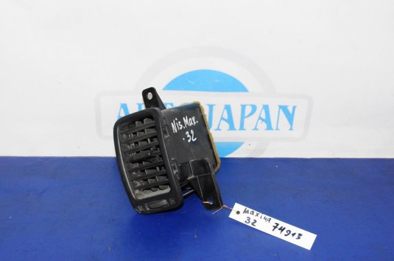 Дефлектор воздушный MAXIMA A32 94-99