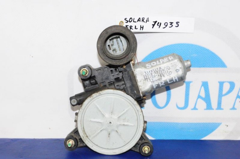 Моторчик стеклоподъемника передний левый TOYOTA SOLARA 03-09