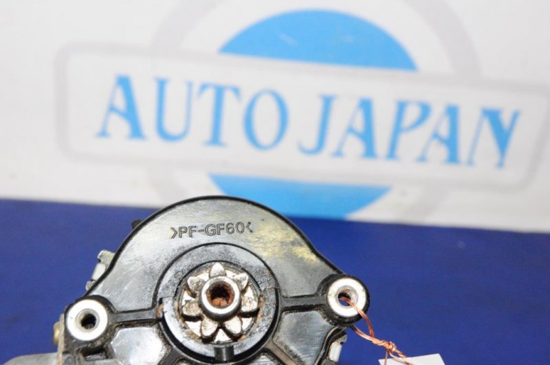 Моторчик стеклоподъемника задний правый RX300/330/350/400 03-09