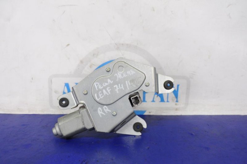 Моторчик стеклоочистителя задний LEAF 10-17