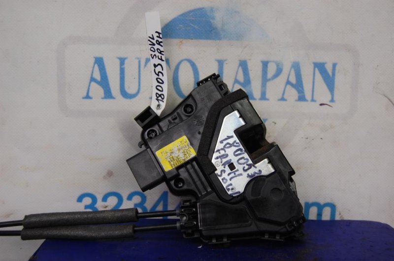 Замок двери передний правый KIA SOUL AM 08-13 81320-2K060 Б/У