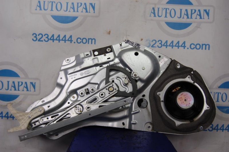 Запчасть стеклоподъемник передний правый KIA SOUL AM 08-13 82402-2K000 Б/У Стеклоподъемник передний правый KIA SOUL AM 08-13 82402-2K000 Б/У