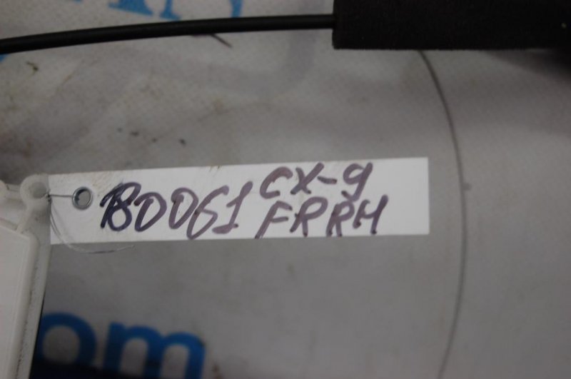 Замок двери передний правый CX-9 06-16