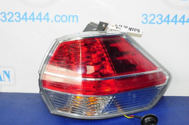 Фонарь наружный задний правый NISSAN X-TRAIL/ROGUE T32 13-20 26550-5HA0A Б/У