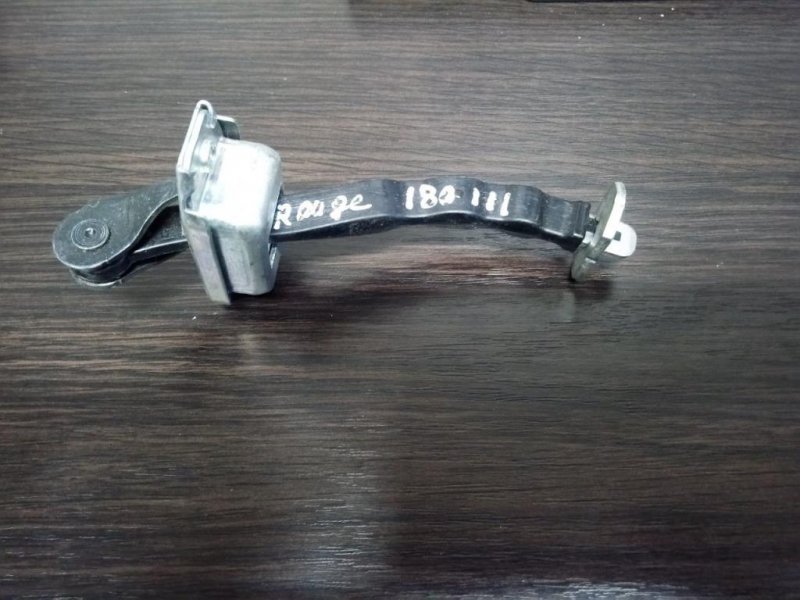 Ограничитель двери задний левый NISSAN X-TRAIL/ROGUE T32 13-20 Б/У