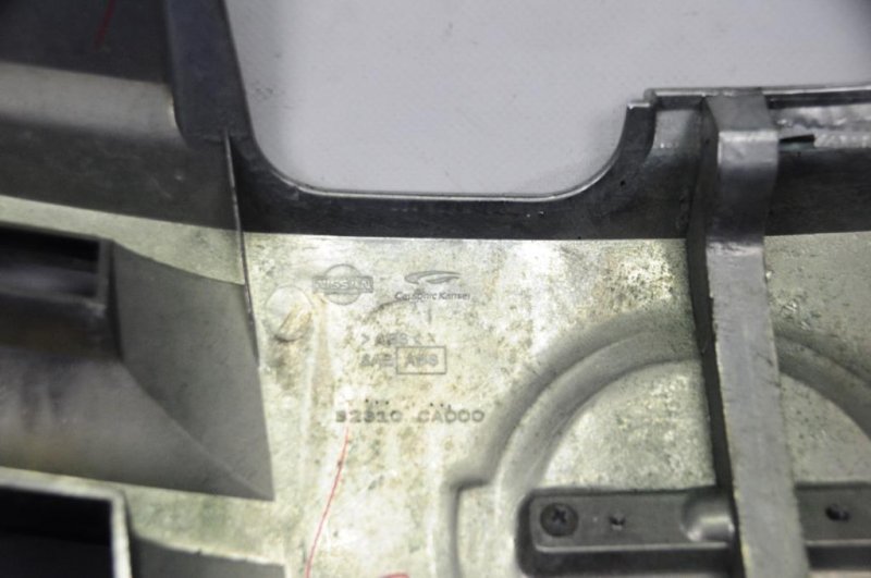 Решетка радиатора NISSAN MURANO Z50 02-07 Решетка радиатора NISSAN MURANO Z50 02-07