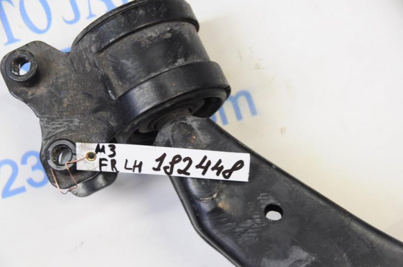 Рычаг передней подвески нижний передний левый 3 BK 03-08