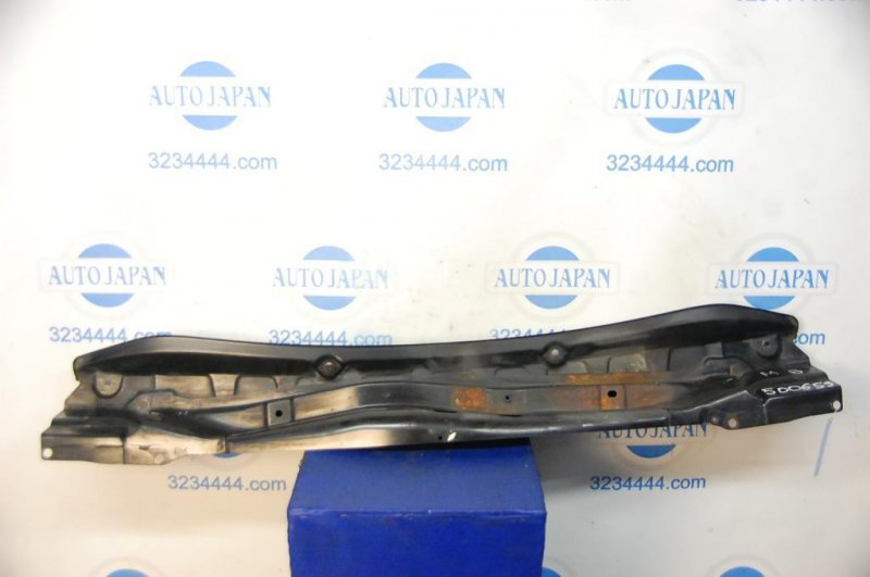 Запчасть поддон механизма дворников MAZDA 6 GG 02-07 Б/У Поддон механизма дворников MAZDA 6 GG 02-07 Б/У