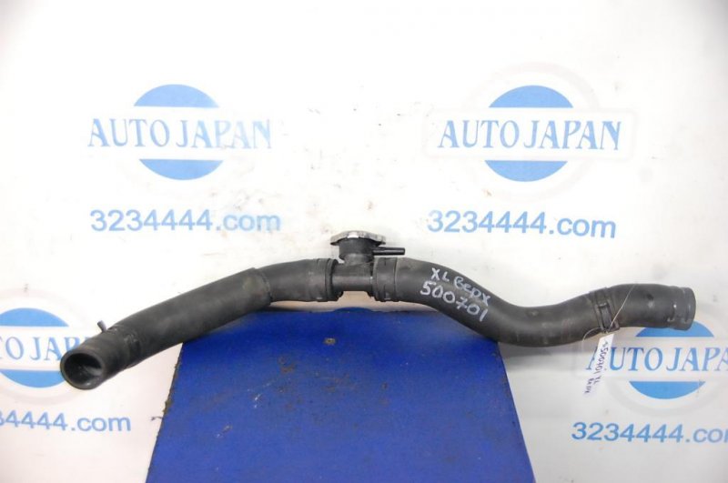 Патрубок системы охлаждения MITSUBISHI OUTLANDER XL 05-13 Б/У