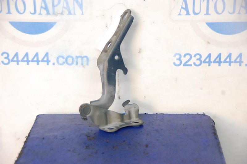 Петля капота правая TOYOTA MATRIX 02-08 88972575 Б/У