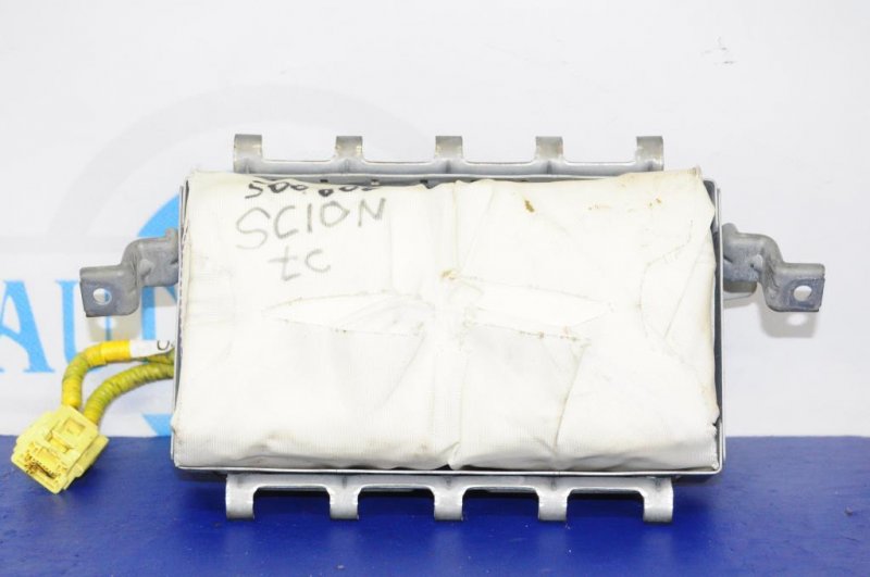 Запчасть комплект безопасности SCION TC 04-10 73960-21021 Б/У Комплект безопасности SCION TC 04-10 73960-21021 Б/У