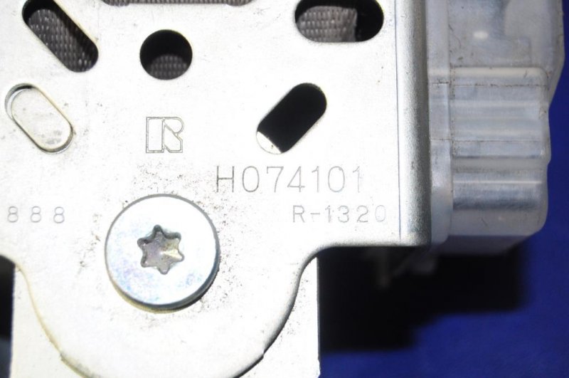 Ремень безопасности передний правый G35 03-07