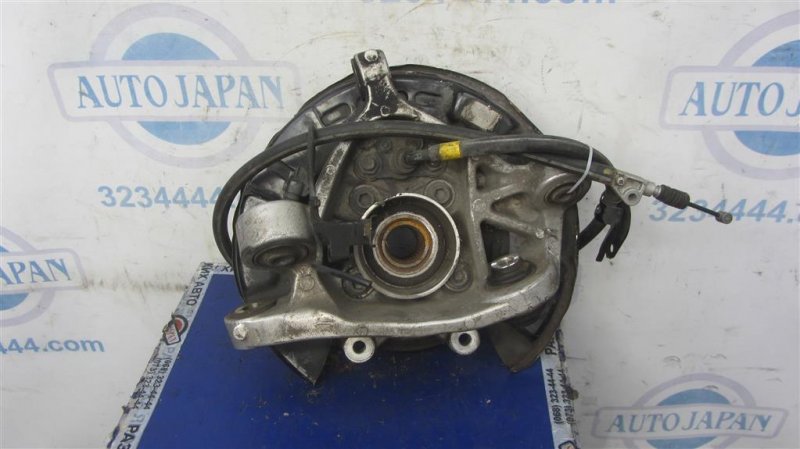 Ступица задняя левая LEXUS GS350 GS300 05-11 Ступица задняя левая LEXUS GS350 GS300 05-11